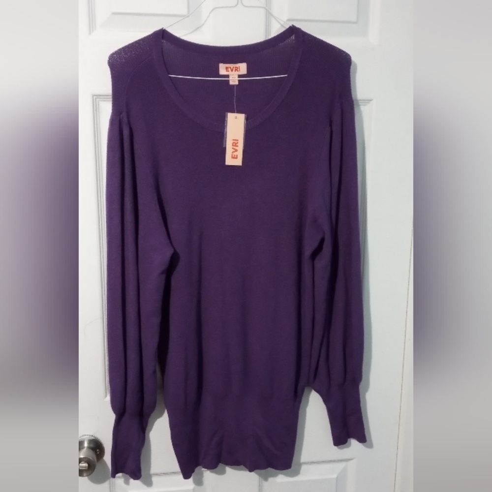 Kohl's EVRI Women's Deep Purple Crew Neck Sweater
